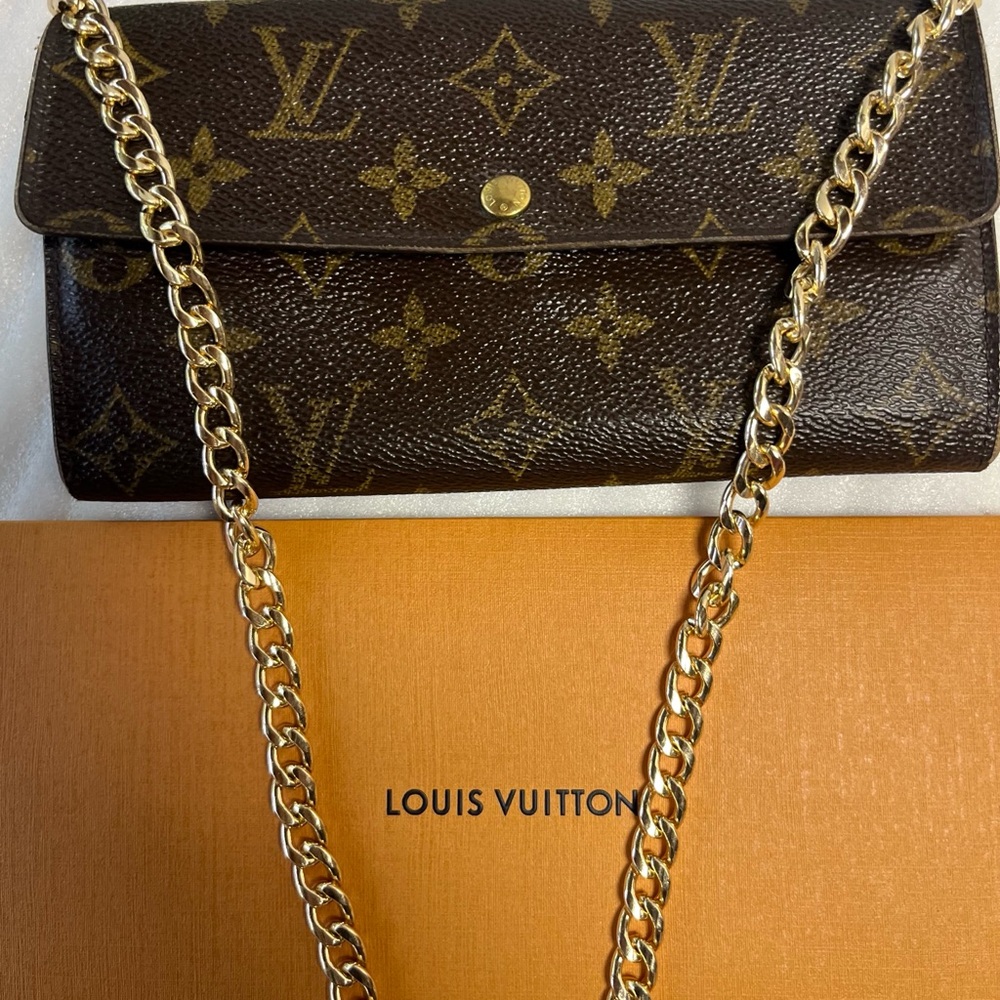 Louis Vuitton Sarah Long Wallet LV Monogram wallet with crossbody chain insert